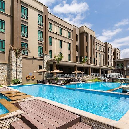 Alliance Hotel By Eagles セコンディ・タコラディ エクステリア 写真